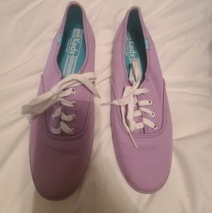 Light purple keds